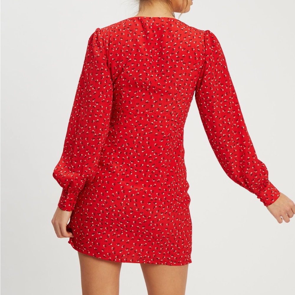 BNWT Savel Red Floral Long-sleeved Amelia Mini Dress size 12 - Picture 3 of 11